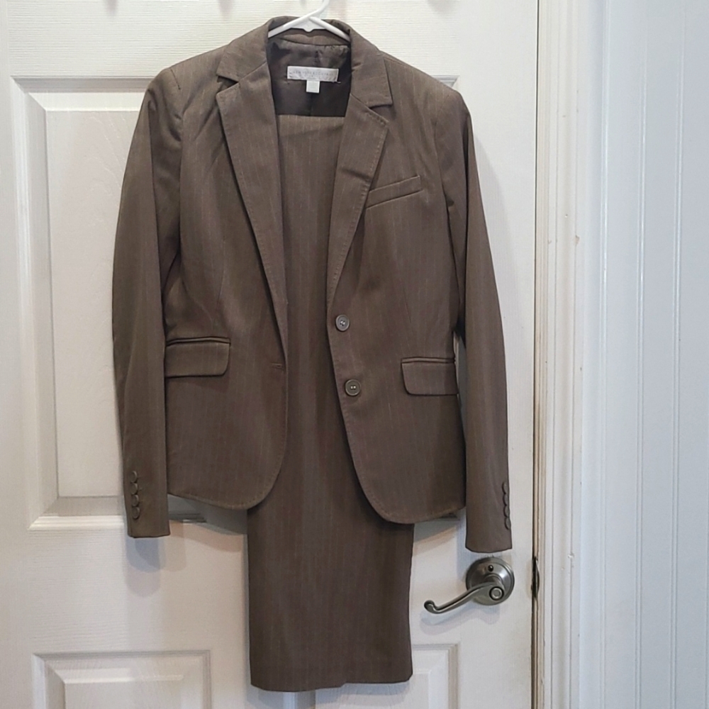 NY&Co Suit